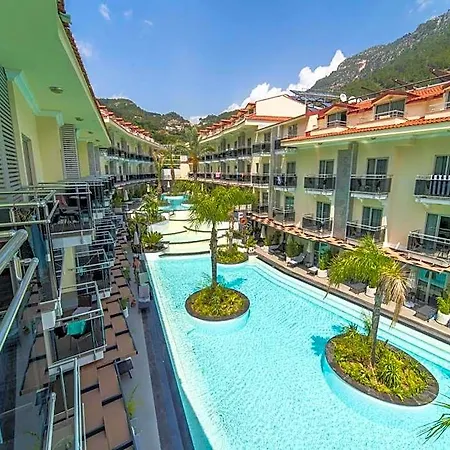 Hotel Montebello Cedit