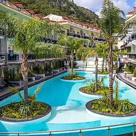 Hotel Montebello 3*