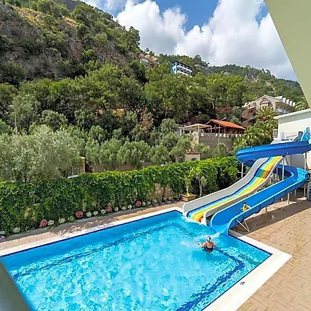 Hotel Montebello Cedit