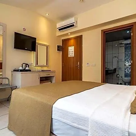 Montebello Hotel
